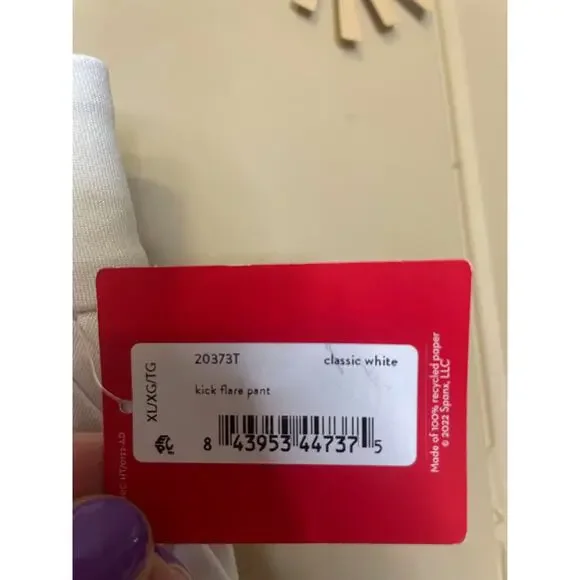 Spanx White Kick Flare Pant Tall XL NWT some flaws see pictures - Picture 3 of 8